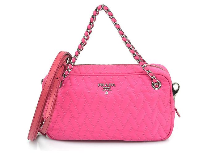 Bolsa de ombro em nylon rosa Prada