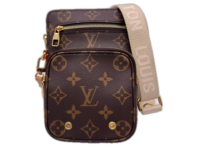 Bolsa transversal e de ombro Louis Vuitton Monogram Utility Marrom Bege