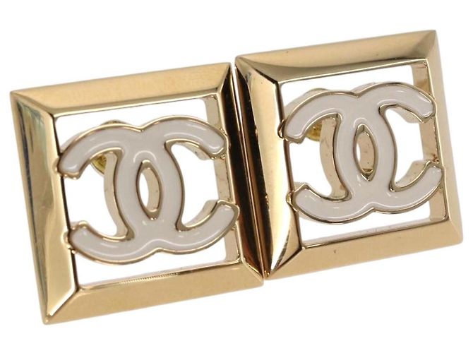 Orecchini CHANEL Metallo Tonalità Oro White CC Auth ar14117M Bianco