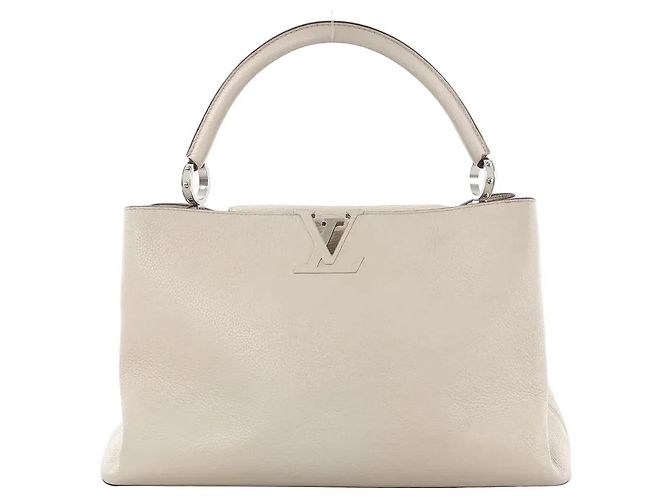 Bolsa Louis Vuitton Capucines GM em couro Taurillon bege