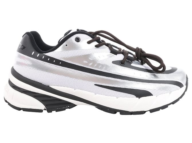 Baskets Diesel D-Airspeed Low-Striped en ripstop enduit Argent, Taille 43 EU Gris