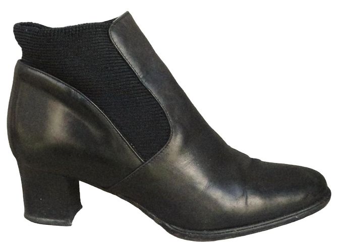 Bally Schwarze Lederstiefeletten