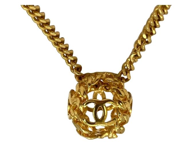 Chanel Coco Mark Round Ball Halskette Golden
