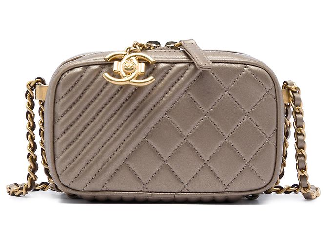Chanel Gold Mini Quilted Lambskin Coco Boy Kamera Tasche Golden
