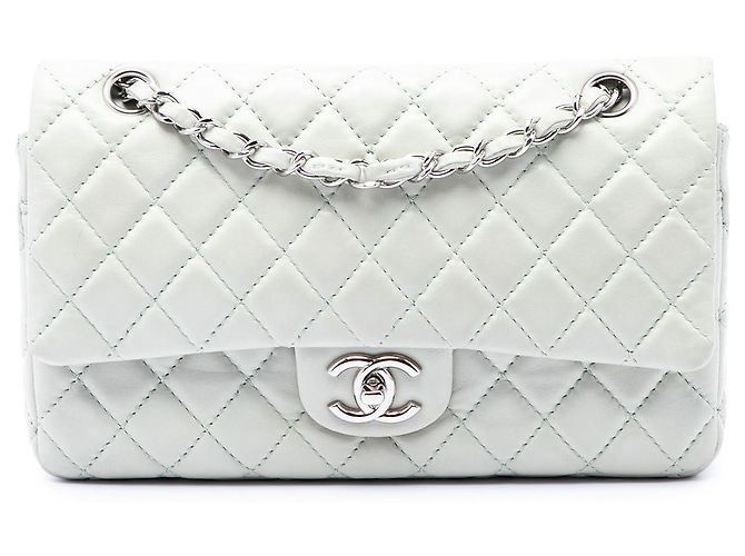 Chanel Green Medium Classic Lambskin Double Flap Vert Vert clair