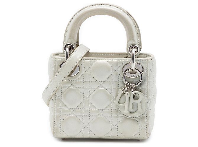 Lady Dior in agnello micro iridescente argento Dior