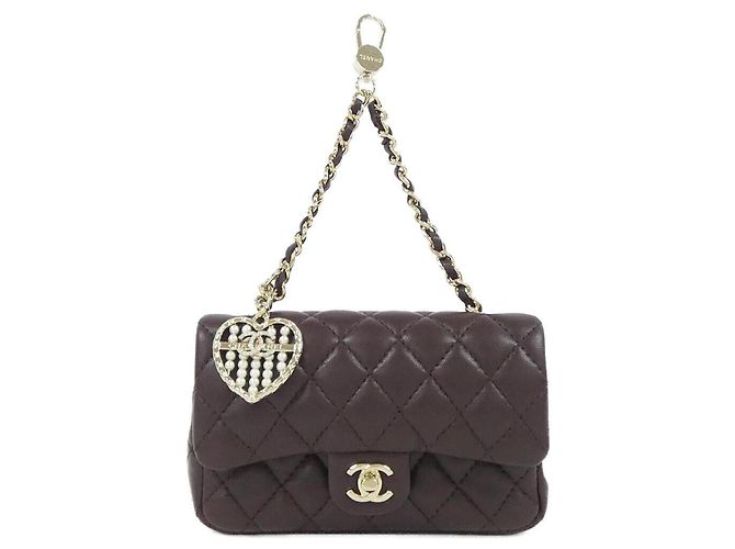 Charm per borsa in pelle Chanel AP4760 Marrone