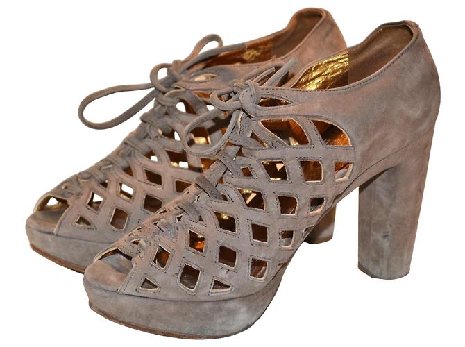 See by Chloé Wildleder Sandalen Braun