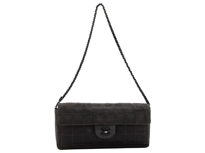 Chanel Bolsa de Aba Chocolate Bar Preto