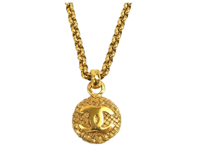 Collar de metal dorado Chanel