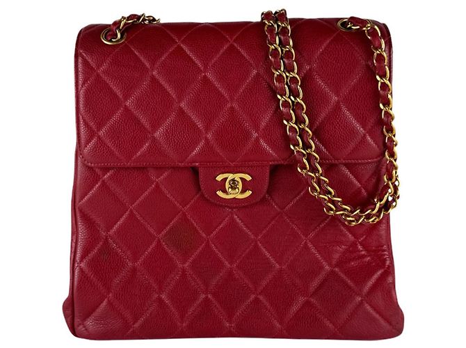 Bolsa de ombro Chanel em couro de vitelo granulado vermelho