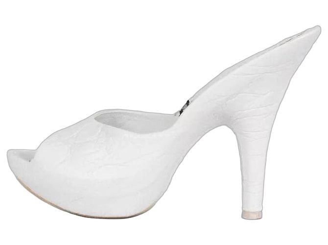 Gianfranco Ferré White Leather Platform Mules sz.37 Pre-owned