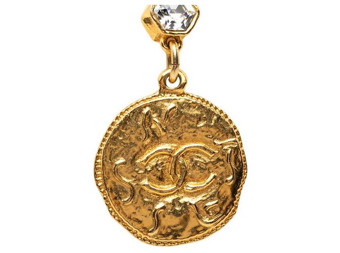 Colar com pingente de corrente longa Chanel Coco Mark Dourado