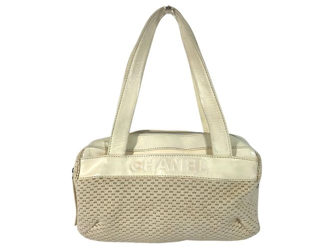 Bolsa de couro e lona Chanel bege Cru