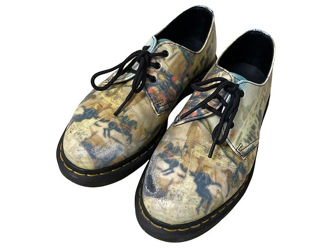 Autre Marque Dr. Martens D'ANTONIO RENAISSANCE 3-Hole Schuhe Mehrfarben
