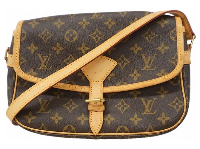 Bolso de Hombro Louis Vuitton Monogram Sologne Castaño