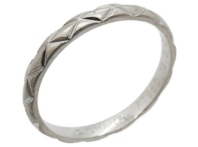 Chanel Matelassé Ring aus Platin 950