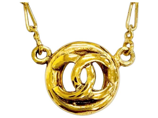 Chanel Vintage Circle Coco Mark Halskette Golden