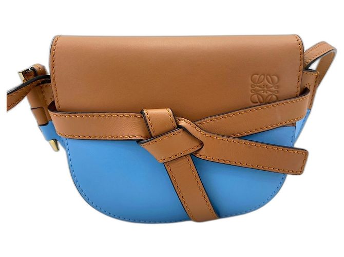 Loewe Mini Gate Tasche aus braunem Leder