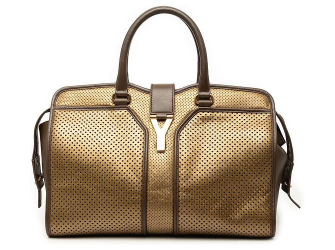 Cabas Chyc en cuir métallisé perforé doré Saint Laurent Taille Medium