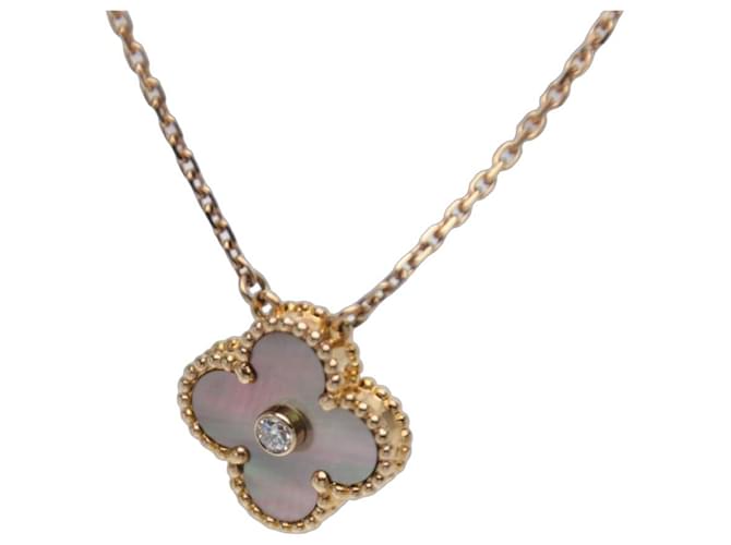 Collier pendentif Van Cleef & Arpels Vintage Alhambra S0009 Rose Doré 
