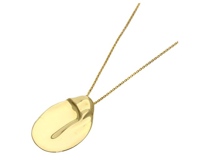 Collar largo Madonna de Tiffany & Co.