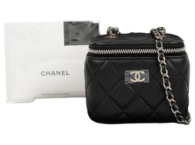 Chanel Bolsa Vanity Classic Caviar Mirror Preta e Dourada Preto