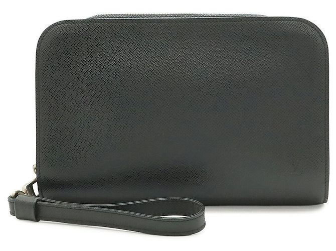 Pochette Louis Vuitton Taiga Noir