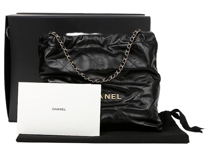 Chanel Borsa a spalla Medium Nera in vitello Nero