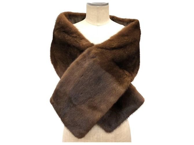 Céline Cachecol de vison CELINE Tippet marrom