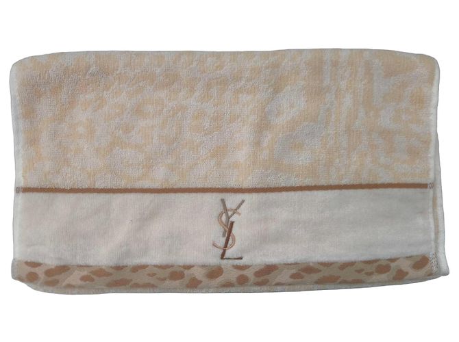 Toalla de invitado Yves Saint Laurent de algodón beige Castaño
