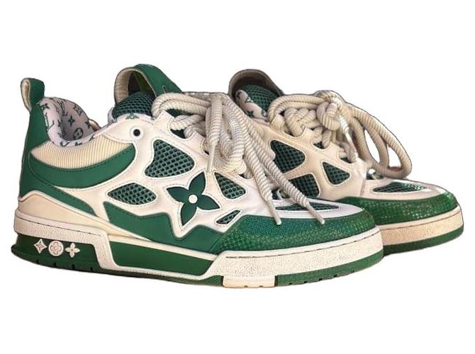 Louis Vuitton Skate Sneaker in Grün und Weiß