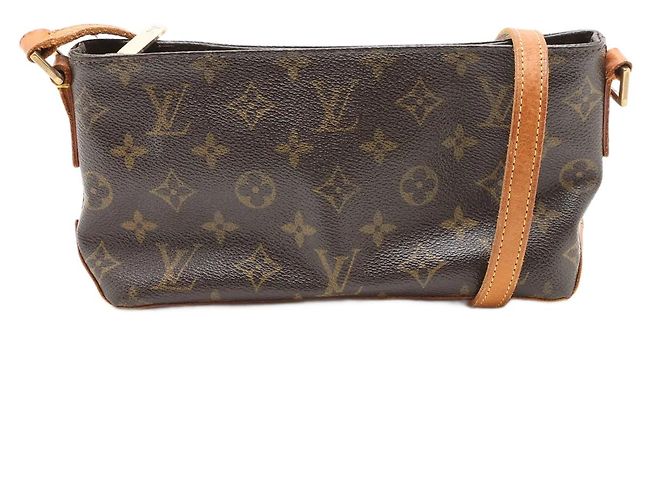 Louis Vuitton Trotteur Monogram Canvas Marrom