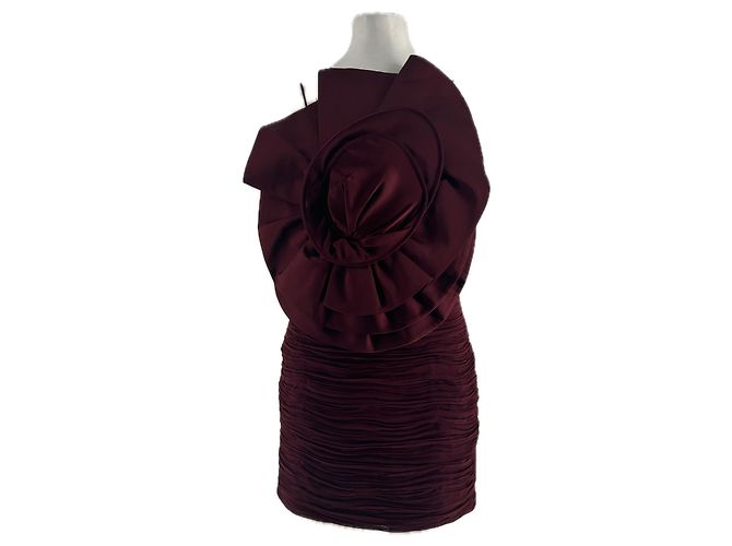 Magda Butrym Gerafftes Kleid mit Reliefblume Rot