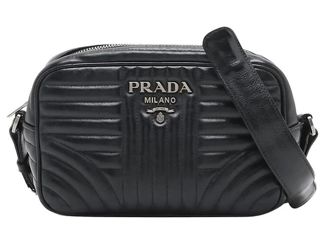 Prada Borsa a tracolla con catena in pelle nera Diagramme Nero