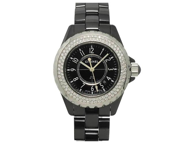 Orologio Chanel J12 da donna con lunetta in diamanti