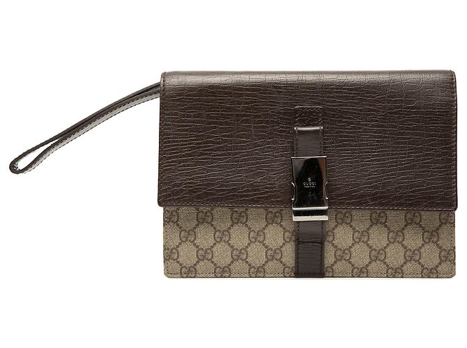 Gucci Beige GG Supreme Clutch