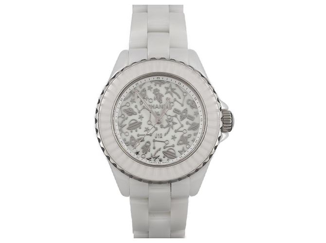 Chanel J12 Cosmic Ceramic Quartz Limited Weiß
