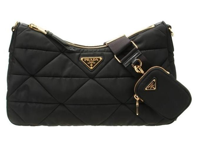 Prada Bolsa acolchoada grande de nylon Lina Preto