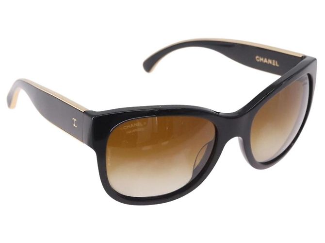 CHANEL Sunglasses Plastic Black Gold Tone CC Auth ka5399
