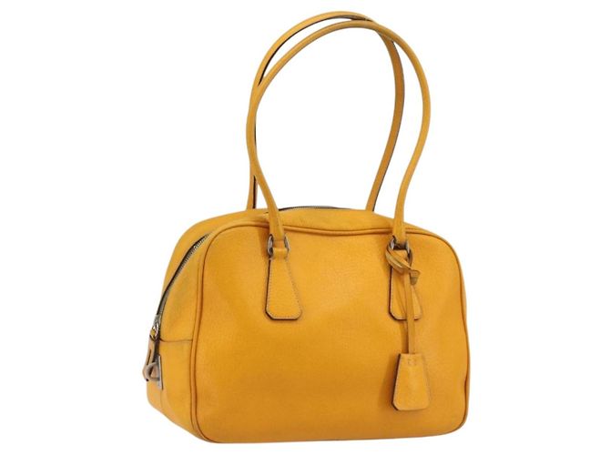 Bolso PRADA de piel amarillo plata Auth ep15629