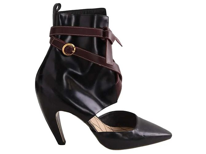 Louis Vuitton Absatzschuhe aus Leder Schwarz Größe 39