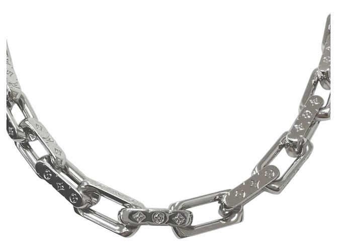 Louis Vuitton 2020 Collier Chain Monogram Necklace Silvery
