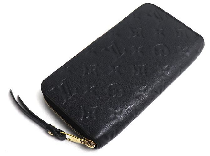 Louis Vuitton Zippy Long Wallet Black