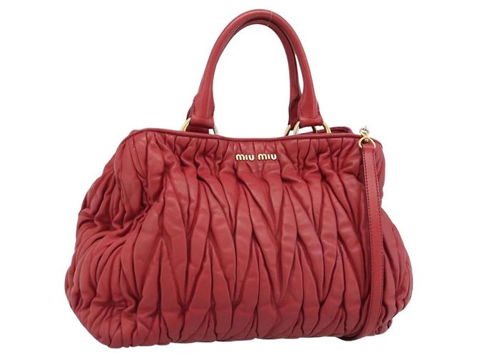 Borsa Miu Miu Matelasse in Pelle 2way Rosso Oro Auth 192905V D'oro
