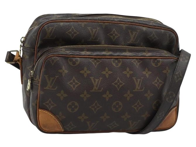 LOUIS VUITTON Bolsa de Ombro Monogram Nile M45244 LV Auth ep15514 Monograma