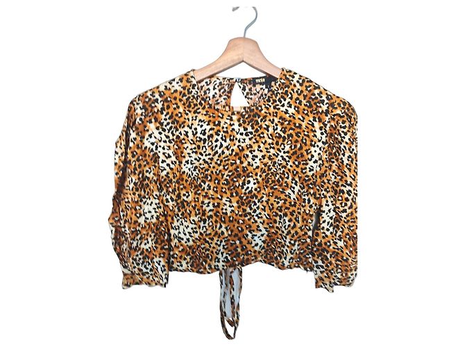 Top de leopardo Maje Marrom Preto Branco Estampa de leopardo