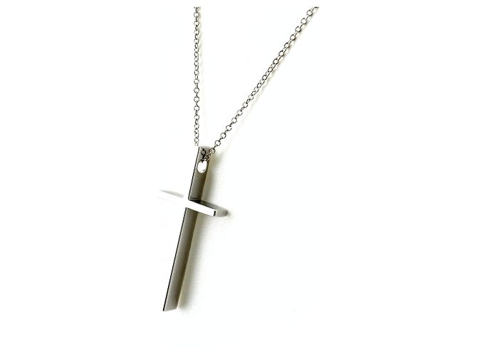 Collar de cruz para mujer Tiffany & Co. en oro