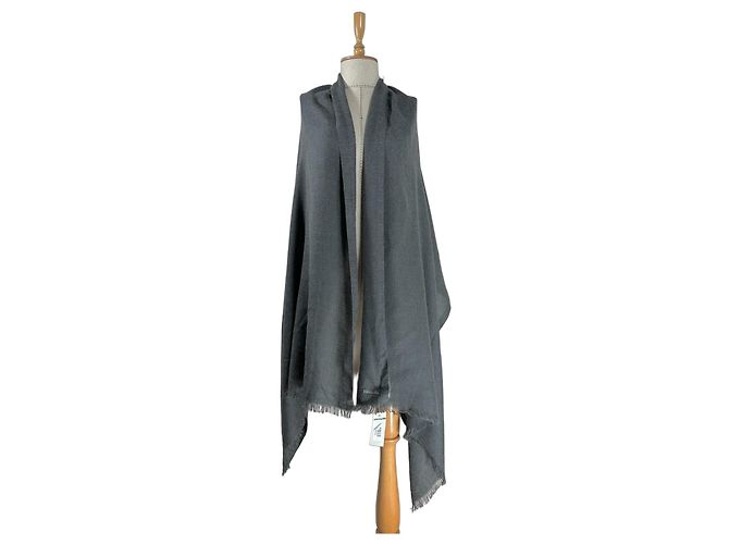Sciarpa Faliero Sarti in cashmere e seta grigia Grigio