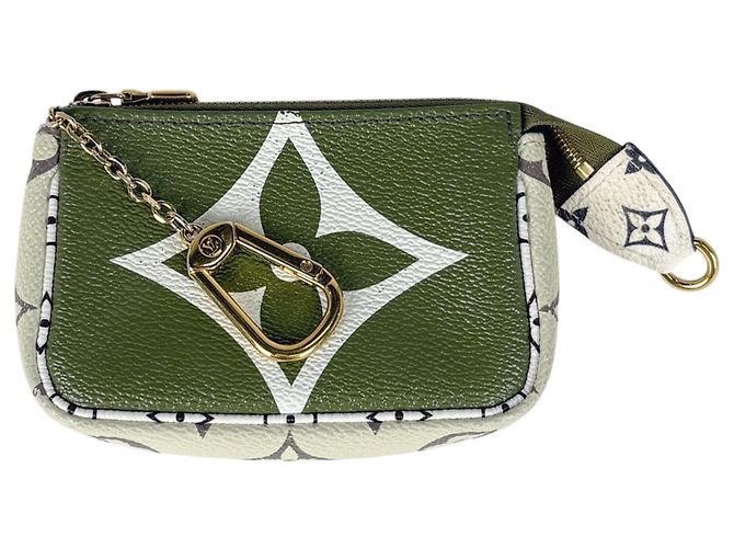 Louis Vuitton Mini Pochette Accessoires Beige Cachi